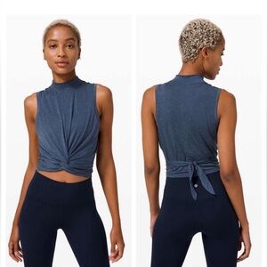 Lululemon Time to Restore Mock Neck Tank Top Size 6 Blue White Speckled Tie